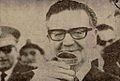 Allende brindis chicha en cacho.JPG