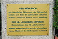 2011-03-26 0023 Baden Wassergasse14 Statue Johannes Nepomuk Tafel.JPG