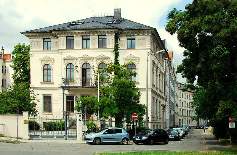 File:1900 Villa Möbius.JPG