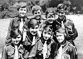 1918 girl guides.jpg