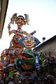 Carnevale di Cento, carro vincitore edizione 2012.jpg