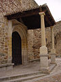 Arco y Portada de la Iglesia en Buitrago de Lozoya.jpg
